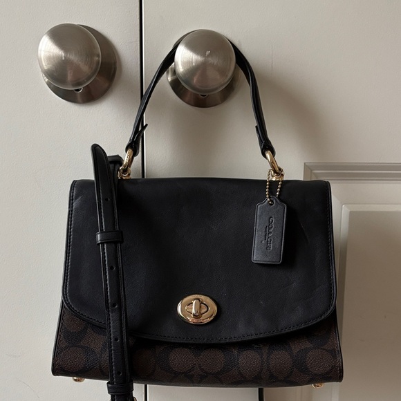 Coach Handbags - Coach Turnlock Tilly Satchel